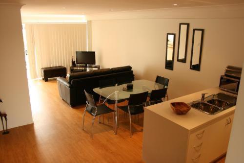 Alexandra Apartments Μπούνταμπεργκ Εξωτερικό φωτογραφία