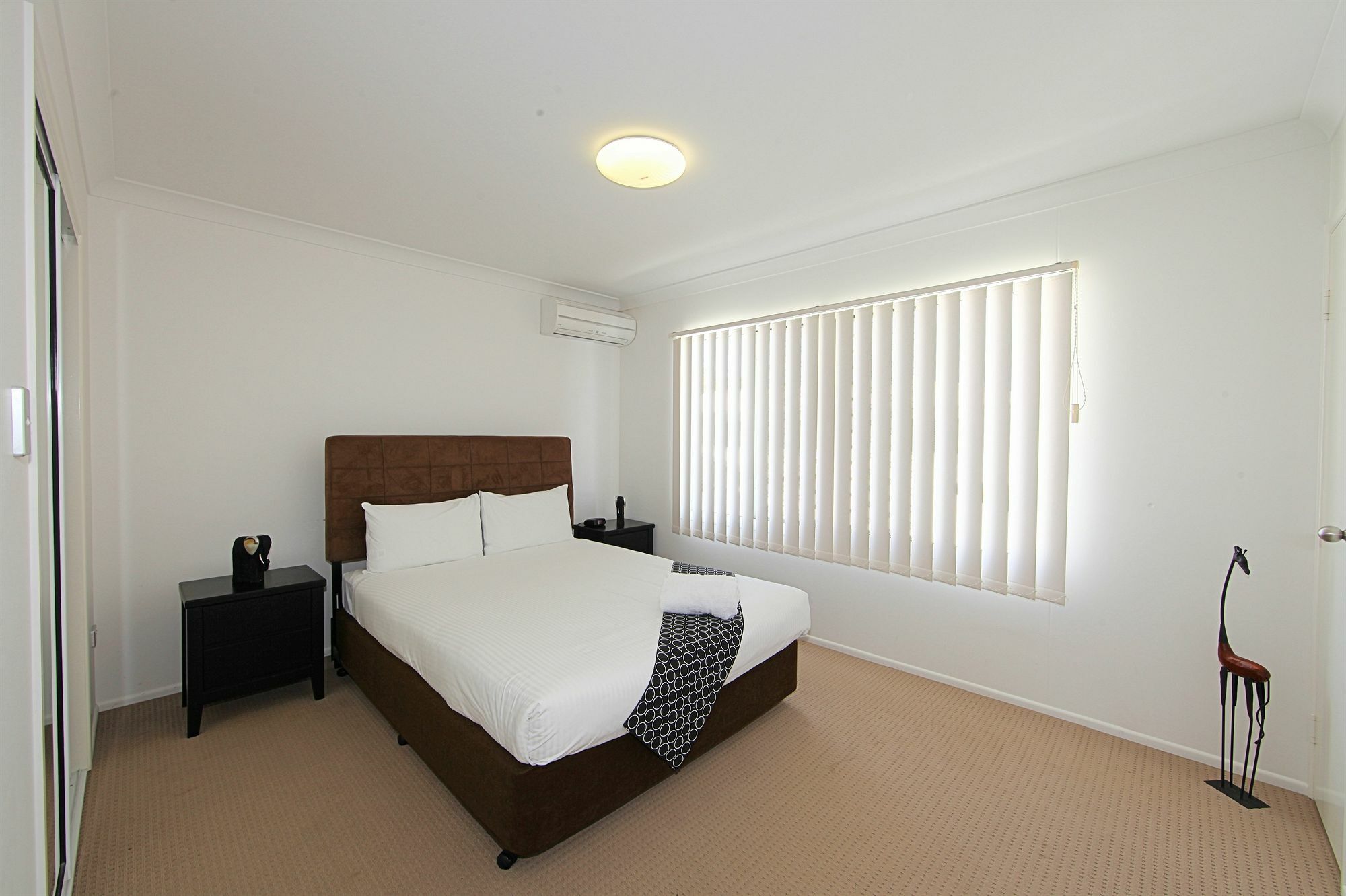 Alexandra Apartments Μπούνταμπεργκ Εξωτερικό φωτογραφία